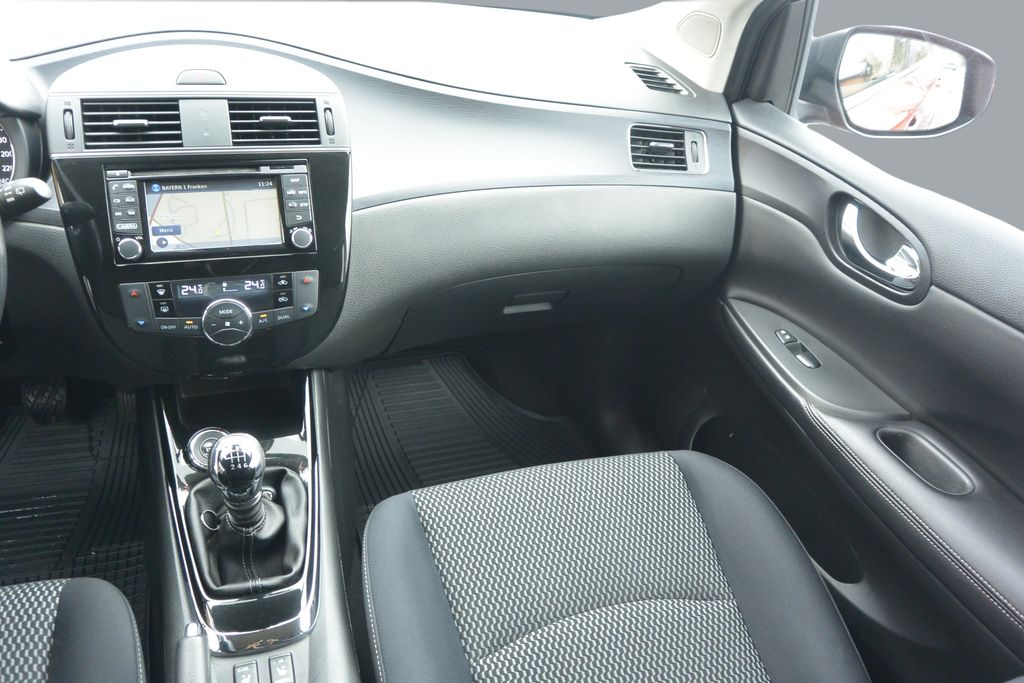 Nissan Pulsar 1.2DIG-T XENON*NAVI*KEYLES