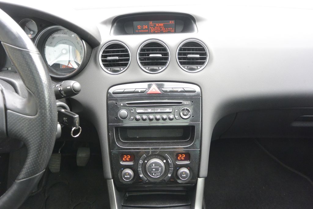 Peugeot 308 2.0HDi SW 7míst