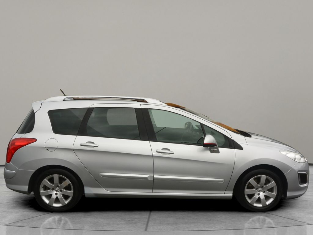 Peugeot 308 2.0HDi SW 7míst