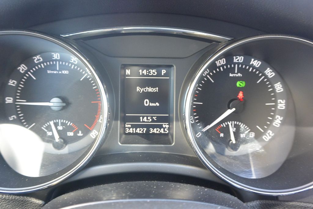 Škoda Superb 2.0TDi Elegance DSG 125kW