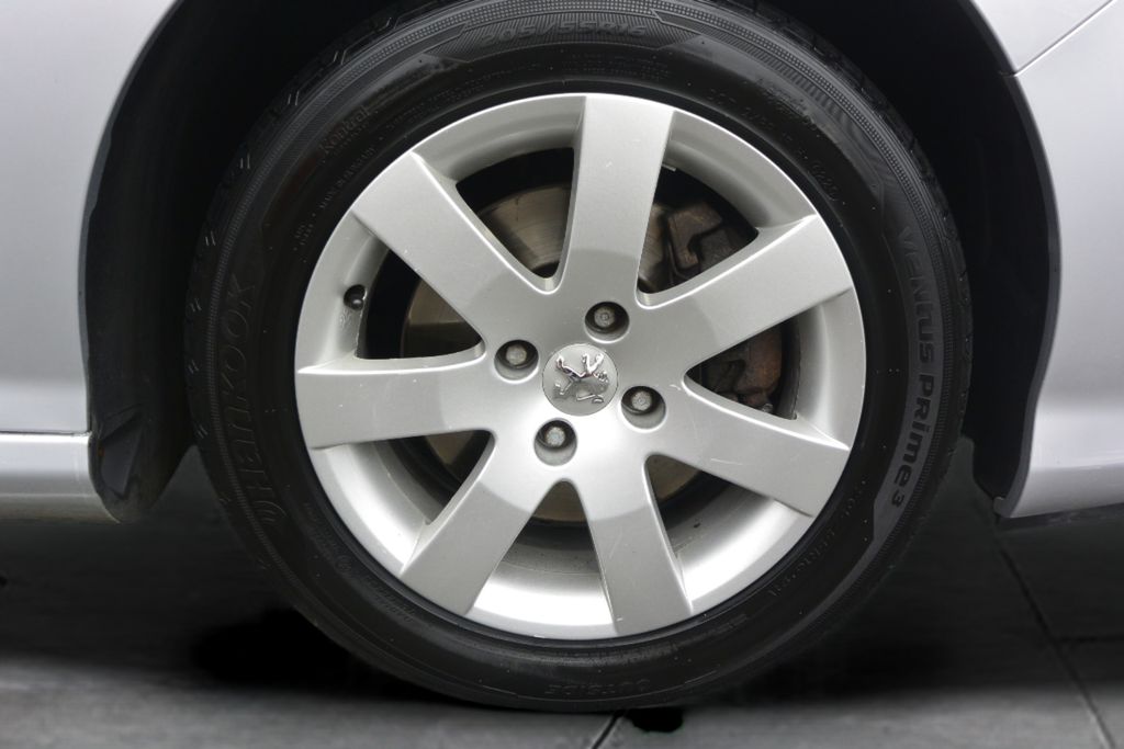 Peugeot 308 2.0HDi SW 7míst