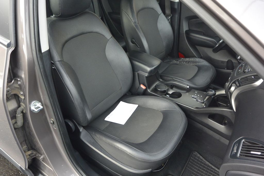 Hyundai ix35 2.0CRDi 4×4 * AT * ČR * DPH