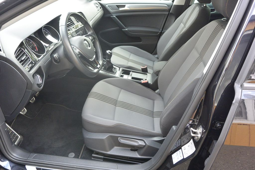 Volkswagen Golf 1.2TSi ALLSTAR