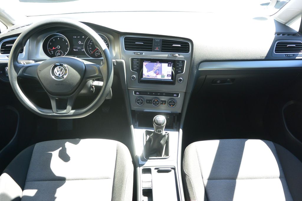 Volkswagen Golf 1.2TSi 77kW