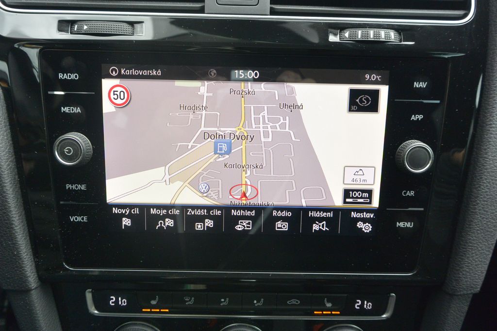 Volkswagen Golf 1.4TSi DSG SOUND