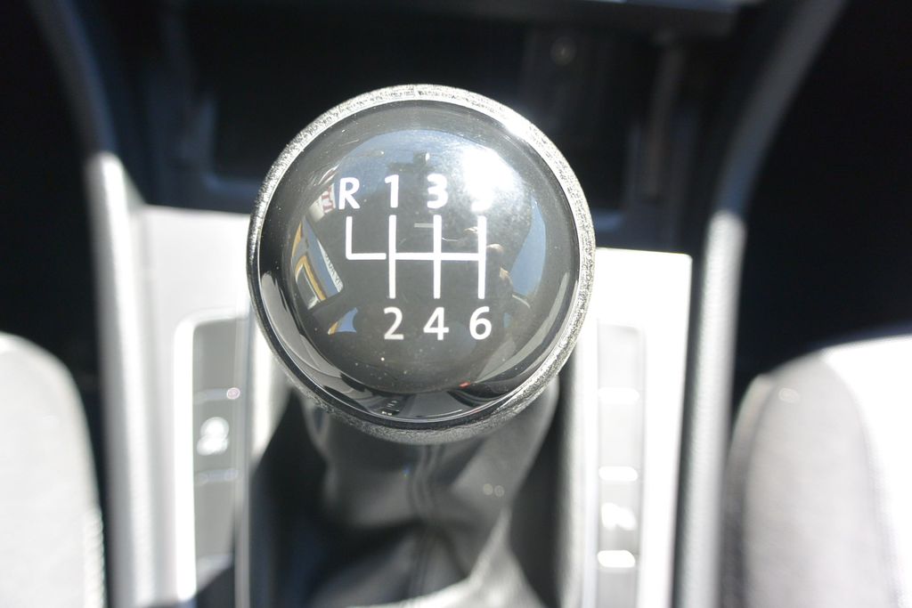 Volkswagen Golf 1.2TSi 77kW