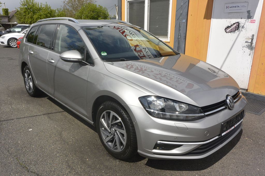 Volkswagen Golf 1.4TSi DSG SOUND