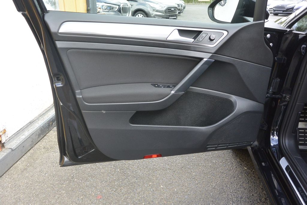 Volkswagen Golf 1.2TSi ALLSTAR