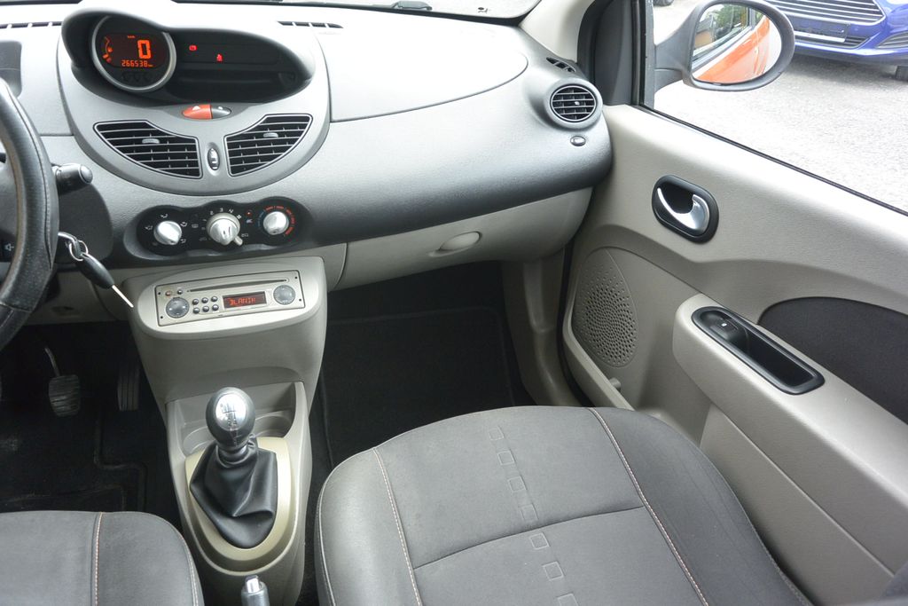 Renault Twingo 1.1i