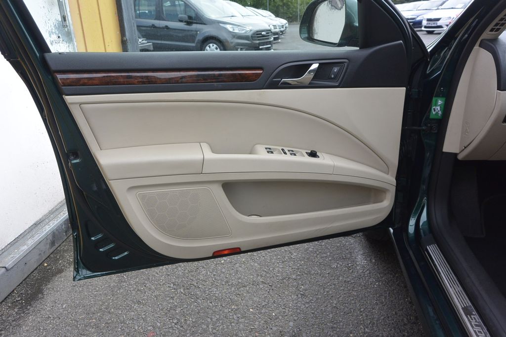 Škoda Superb 2.0TDi DSG 125kW WEBASTO