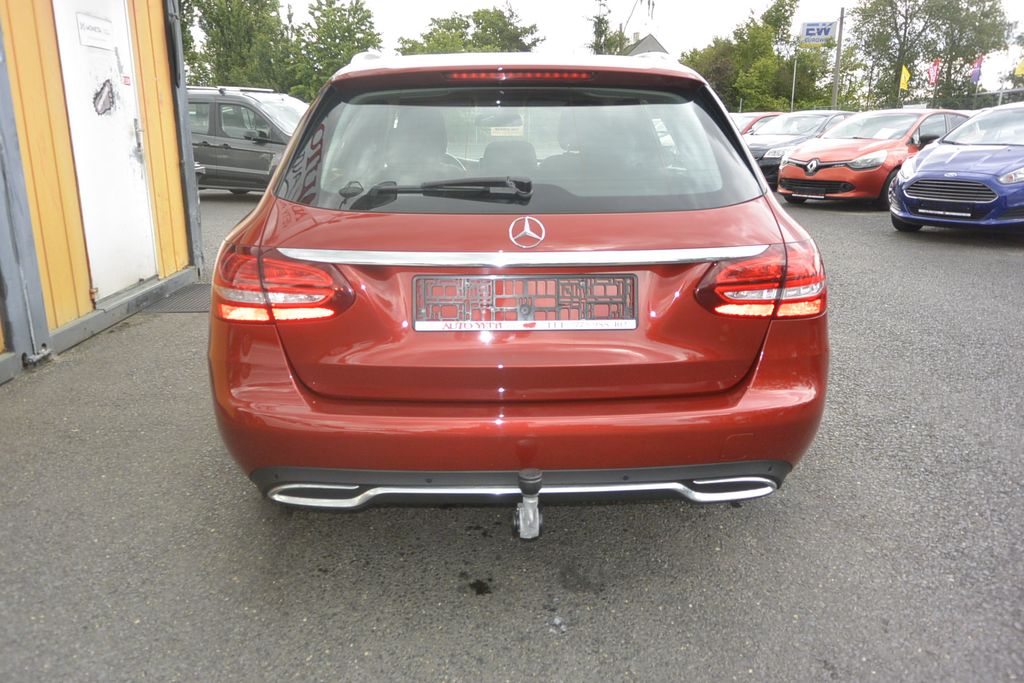 Mercedes-Benz C 220 2.2D BLUETEC 125kW
