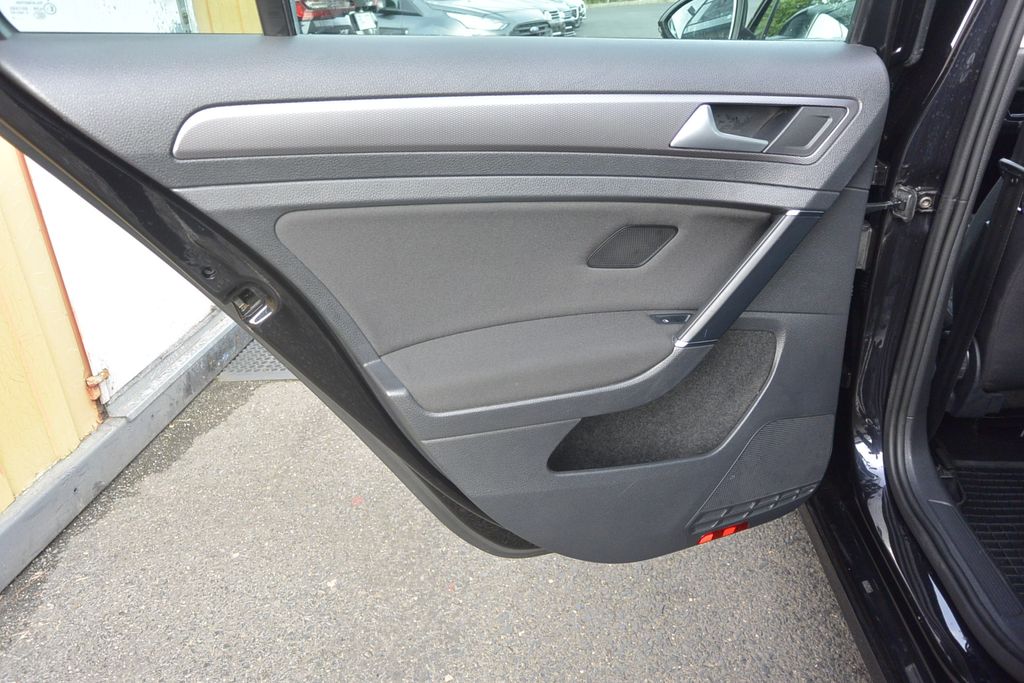 Volkswagen Golf 1.4TSi LOUNGE 110kW
