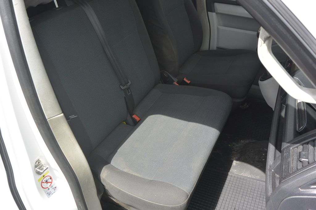 Volkswagen T5 Transporter 2.0TDi