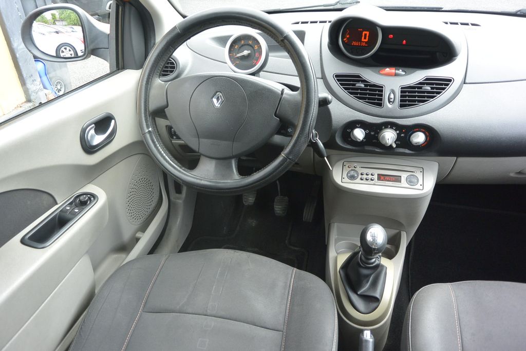 Renault Twingo 1.1i