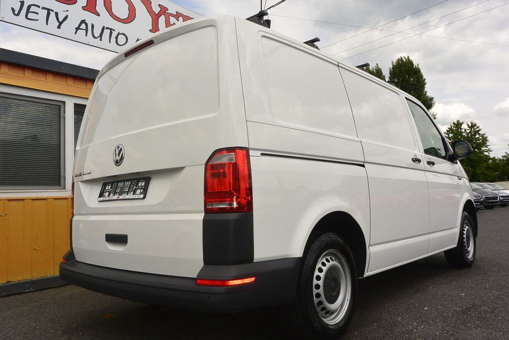 Volkswagen T5 Transporter 2.0TDi