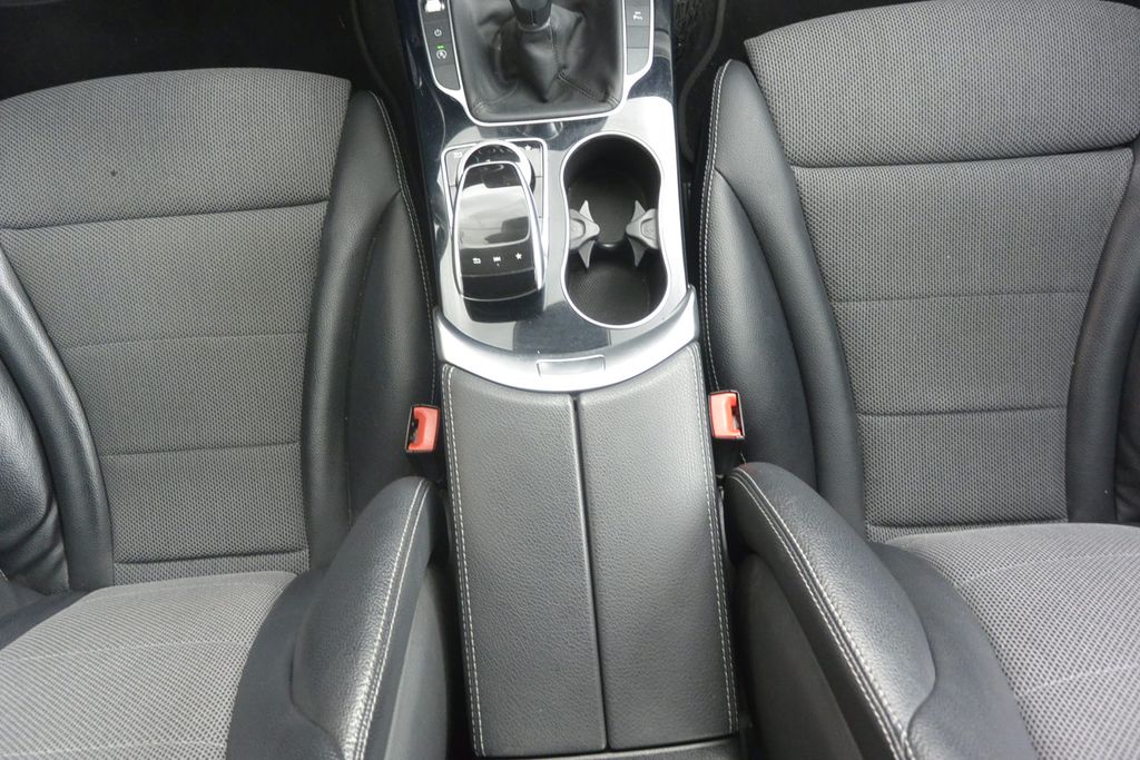 Mercedes-Benz C 220 2.2D BLUETEC 125kW