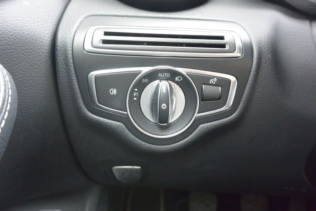 Mercedes-Benz C 220 2.2D BLUETEC 125kW