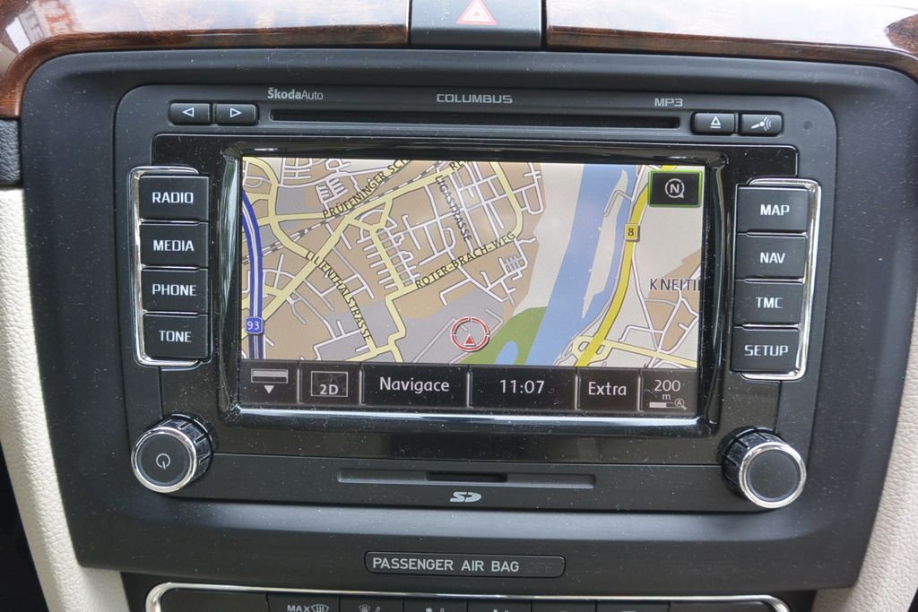 Škoda Superb 2.0TDi DSG 125kW WEBASTO