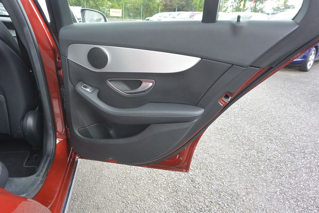 Mercedes-Benz C 220 2.2D BLUETEC 125kW