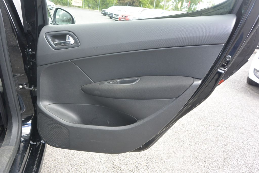 Peugeot 308 1.6VVTi 110kW