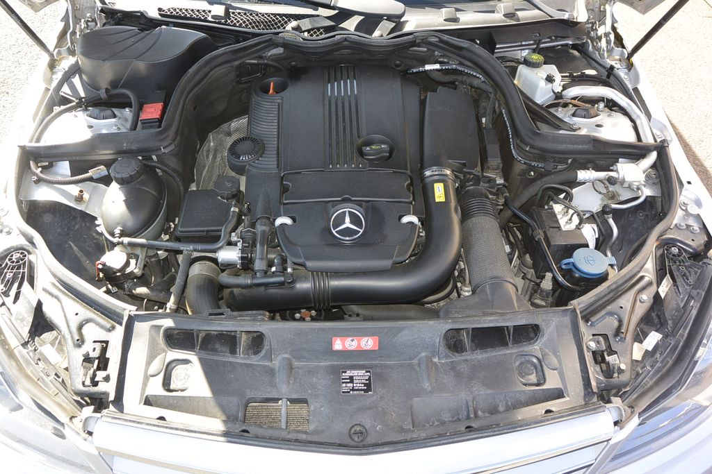 Mercedes-Benz C 180 1.8i Avandgarde 115kW