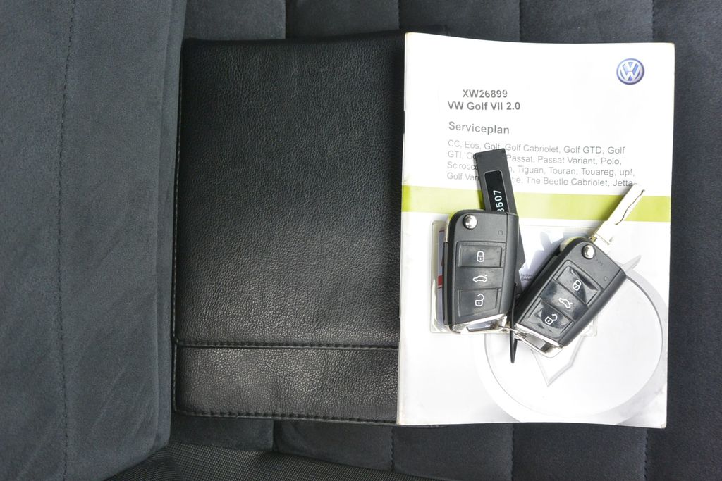 Volkswagen Golf 2.0TDi DSG 110kW