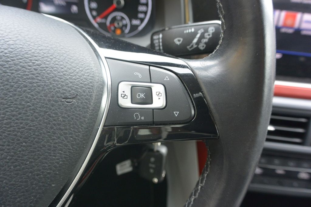 Volkswagen Polo 1.0TSi BEATSAUDIO 70kW