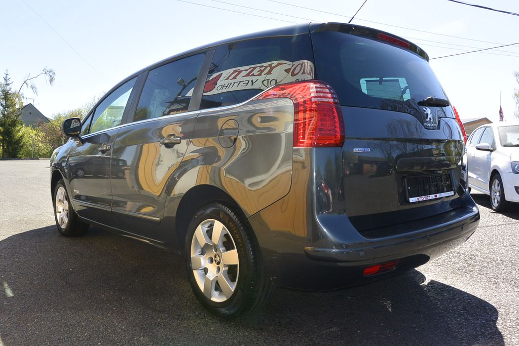 Peugeot 5008 1.6HDi 7míst * PANORAMA