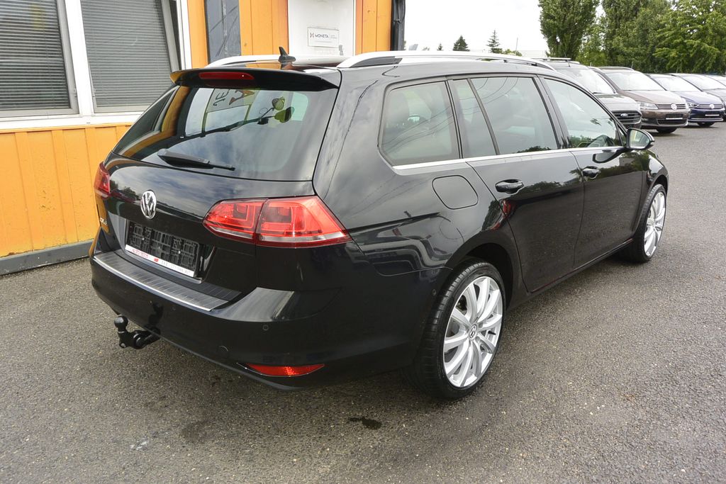 Volkswagen Golf 2.0TDi DSG 110kW