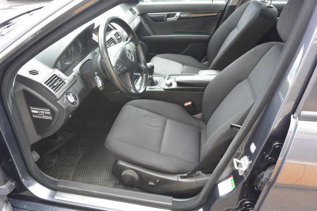 Mercedes-Benz C 220 2.2d 125kW