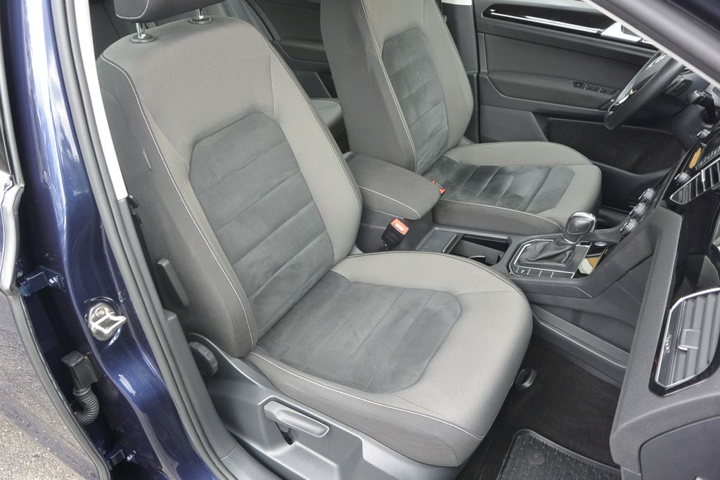 Volkswagen Golf Sportsvan 1.4TSi DSG EXCLUSIVE 110kW