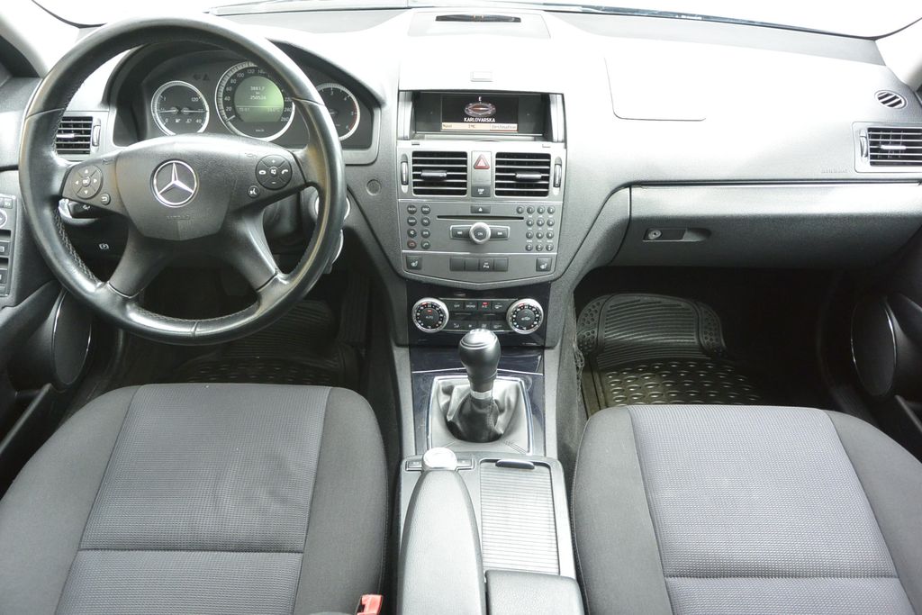 Mercedes-Benz C 220 2.2d 125kW