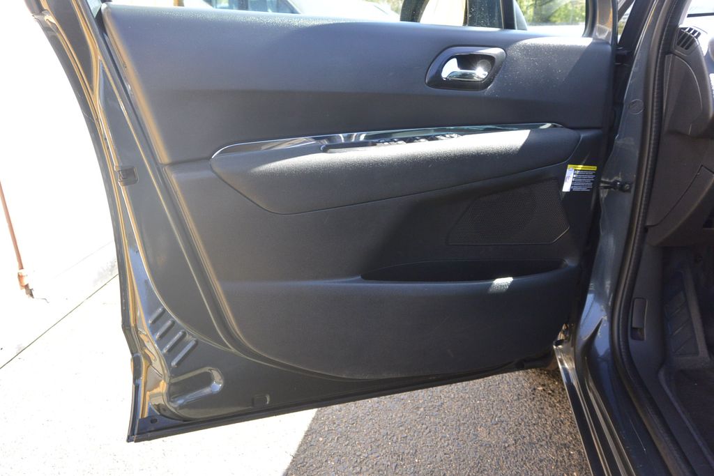 Peugeot 5008 1.6HDi 7míst * PANORAMA