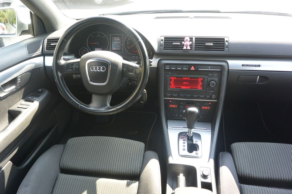 Audi A4 3.0TDi 171kW QUATTRO AUTOMAT