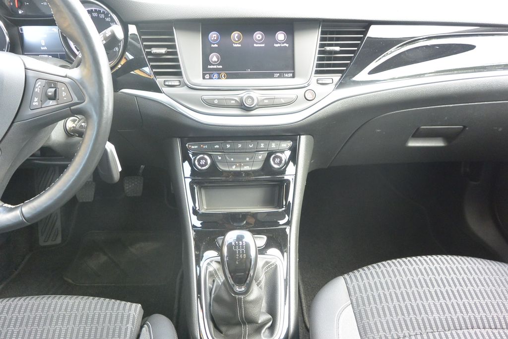 Opel Astra 1.2i 96kW