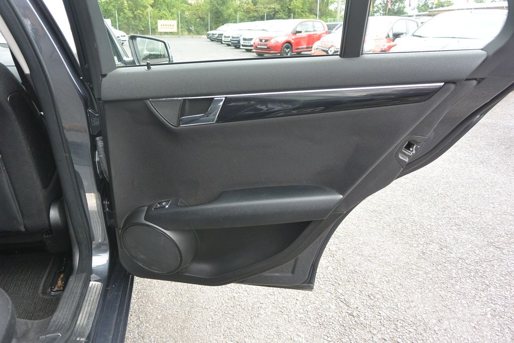 Mercedes-Benz C 220 2.2d 125kW