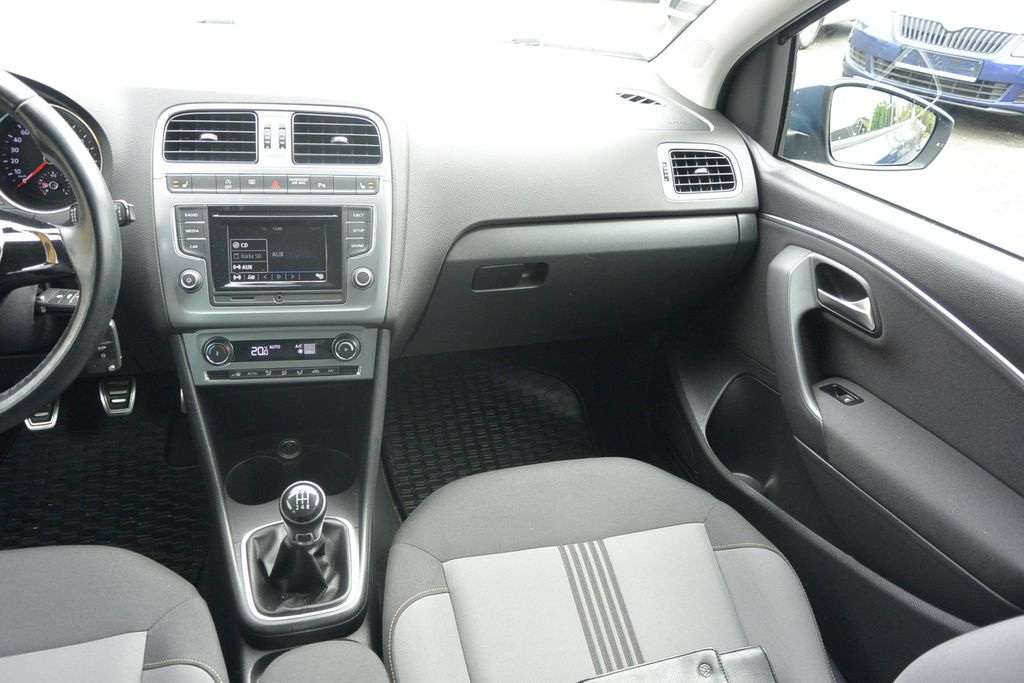 Volkswagen Polo 1.0MPi 55kW