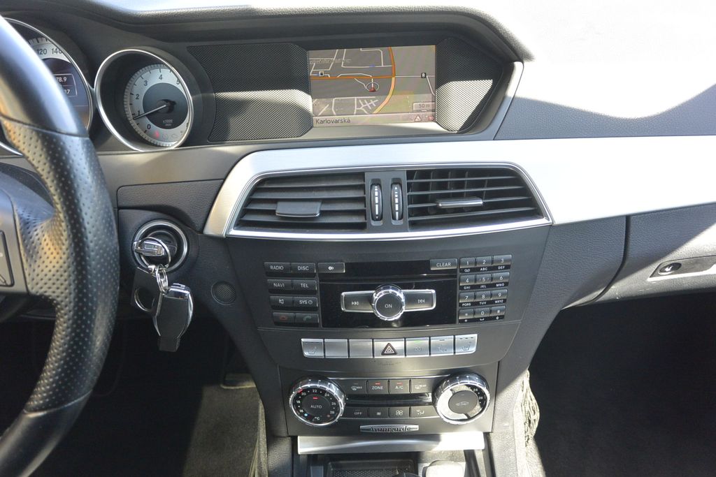 Mercedes-Benz C 180 1.8i Avandgarde 115kW