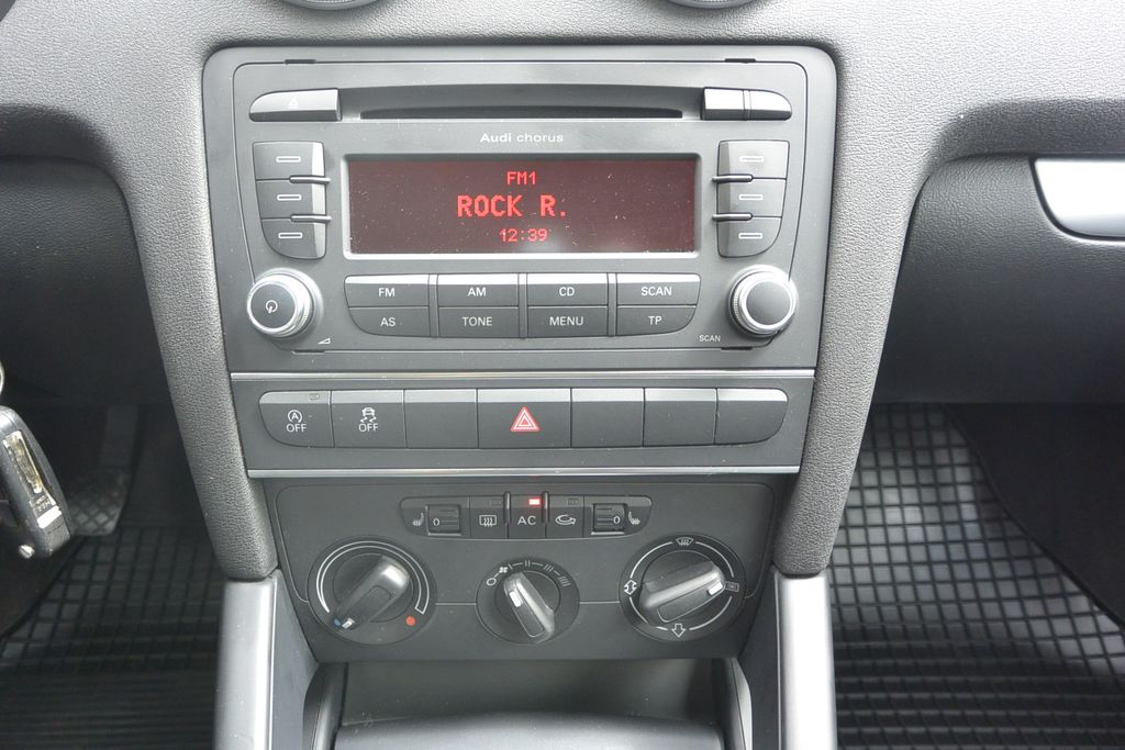 Audi A3 1.2TFSi 77kW ROZVODY+OLEJ+Xenon