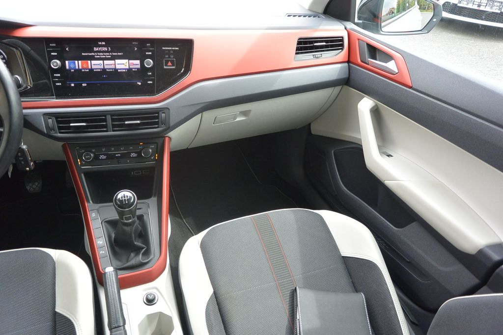 Volkswagen Polo 1.0TSi BEATSAUDIO 70kW