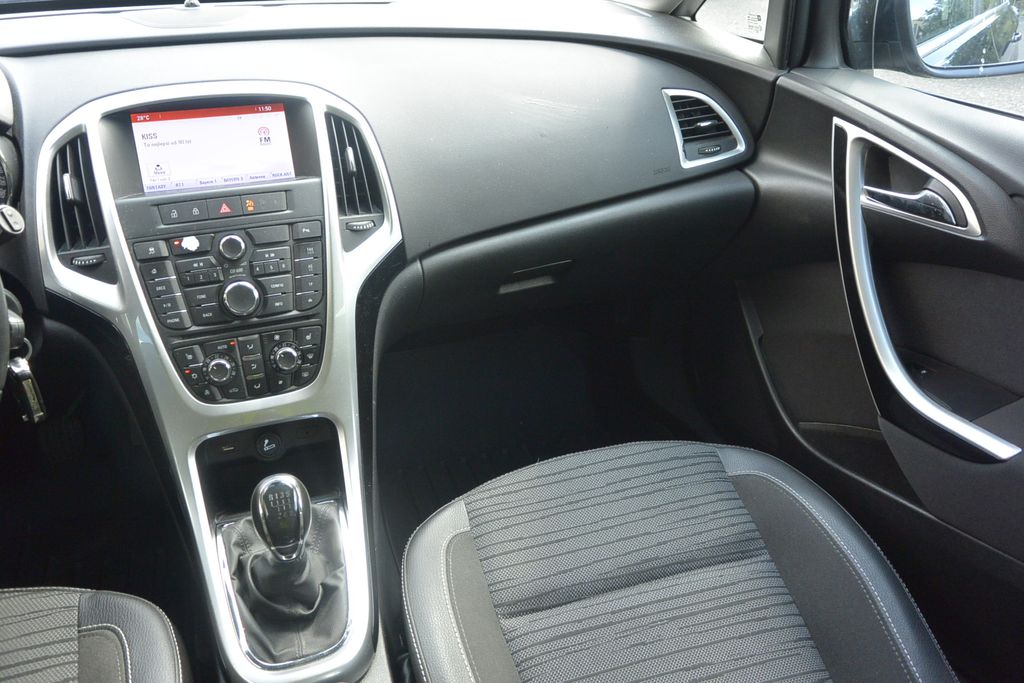 Opel Astra 1.6CDTi 100kW