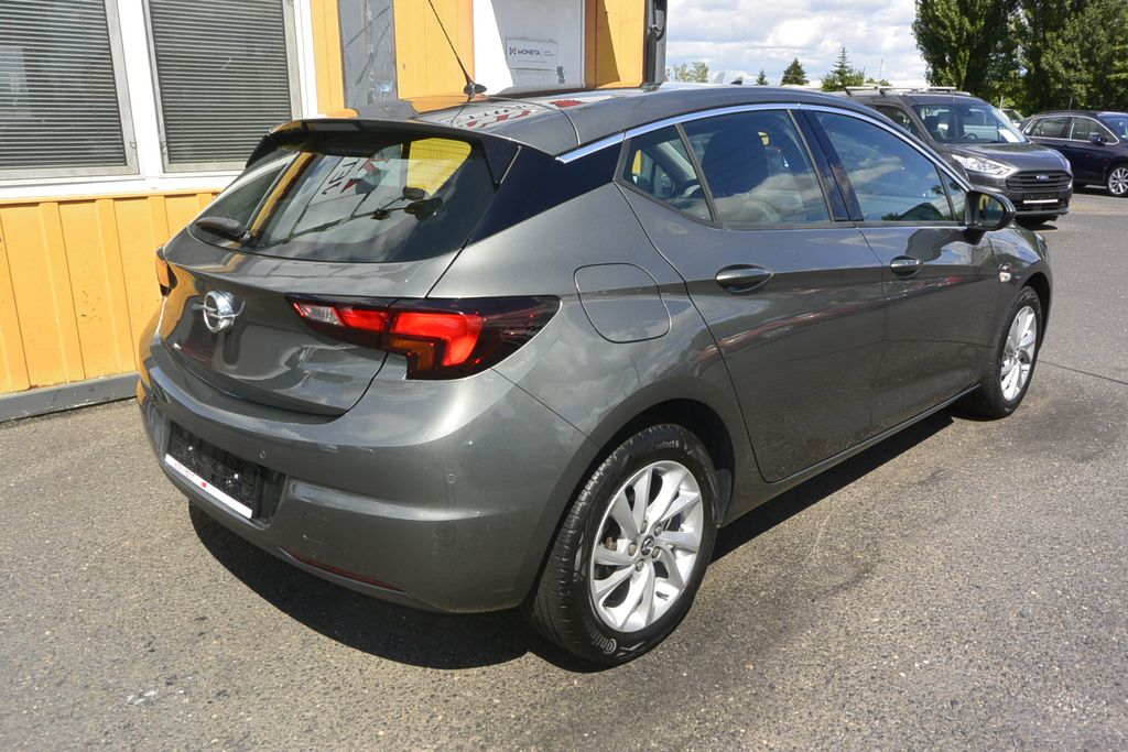Opel Astra 1.2i 96kW