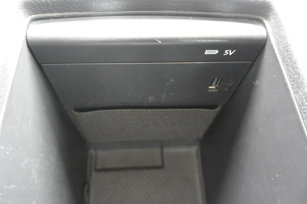 Volkswagen Golf 2.0TDi DSG 110kW