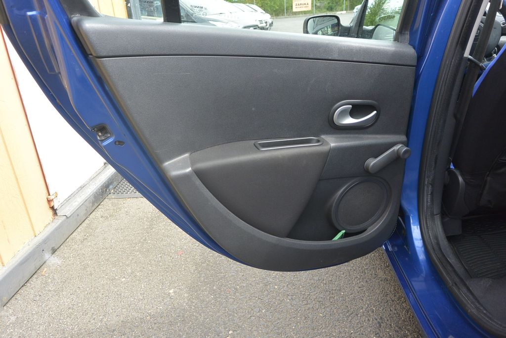 Renault Clio 1.2i