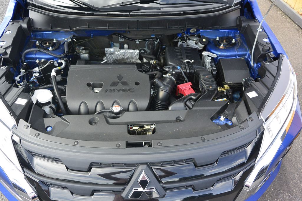 Mitsubishi ASX 2.0i MIVEC 1.maj*TOP výbava a stav