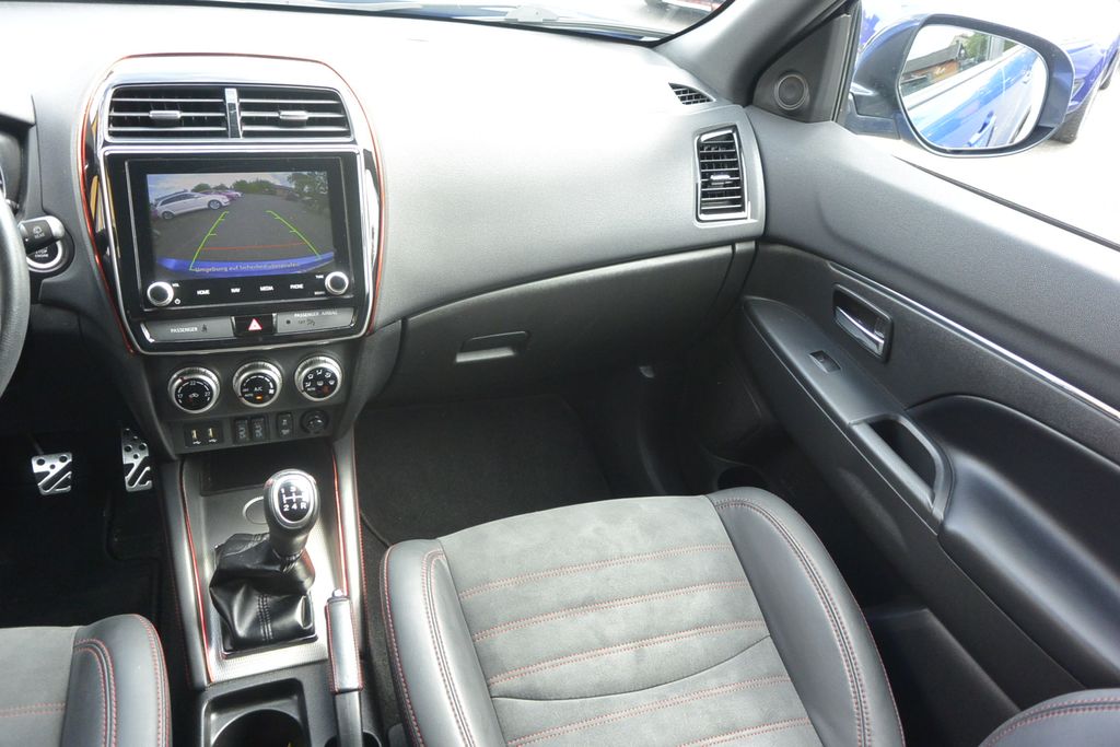 Mitsubishi ASX 2.0i MIVEC 1.maj*TOP výbava a stav