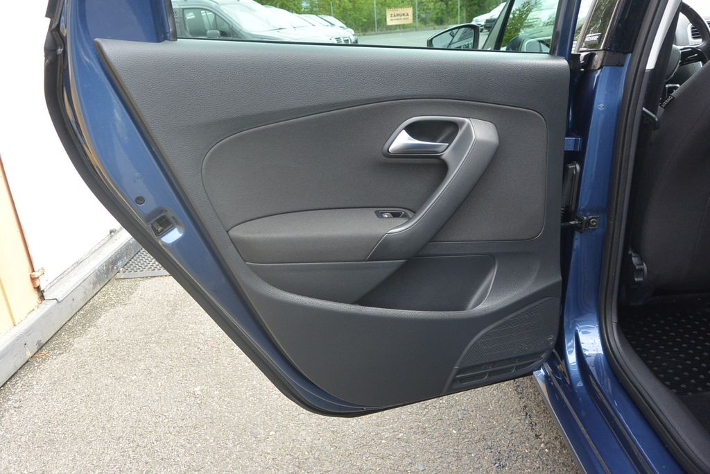 Volkswagen Polo 1.0MPi 55kW