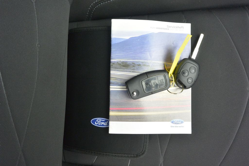 Ford Fiesta 1.0 EcoBoost vyhřív.sedadla+okno