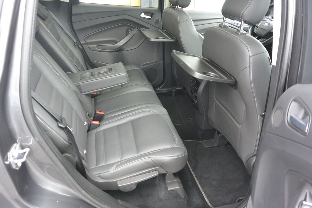 Ford Kuga 2.0TDCi 4×4 AT  Titanium 132kW