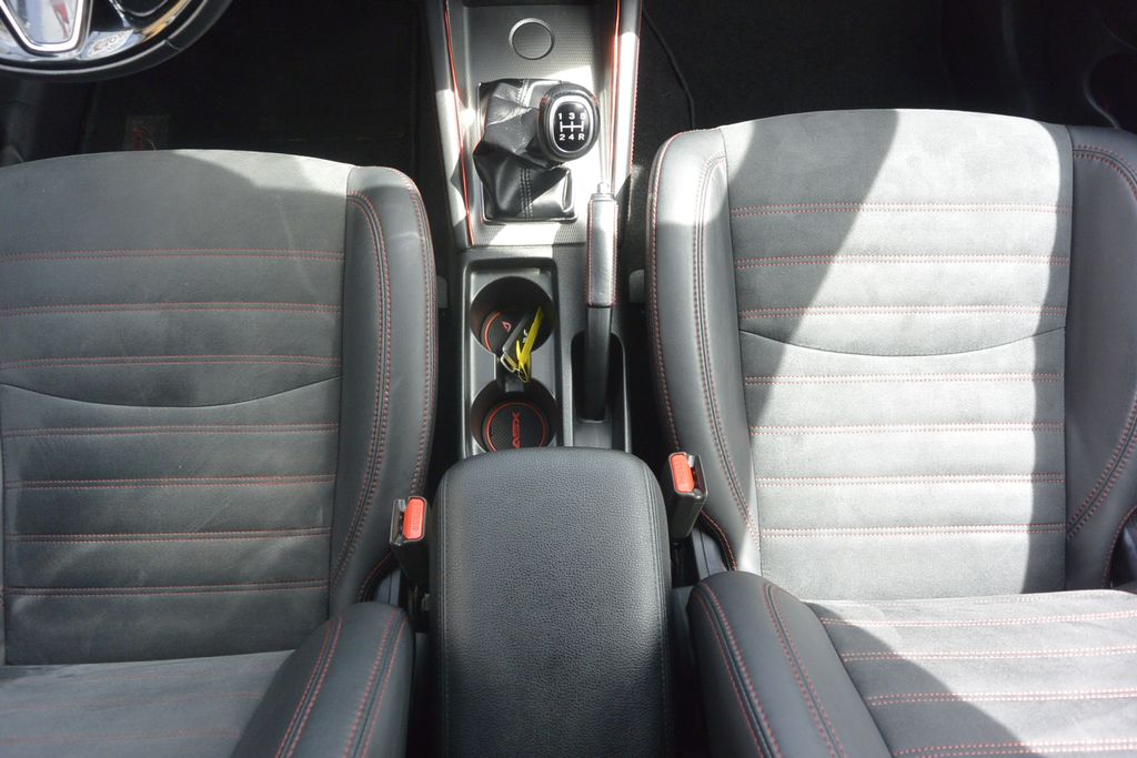 Mitsubishi ASX 2.0i MIVEC 1.maj*TOP výbava a stav